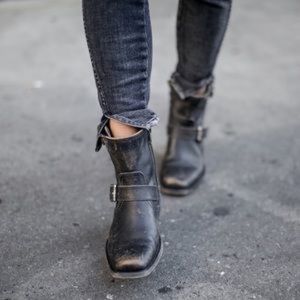 Frye Engineer leather boots